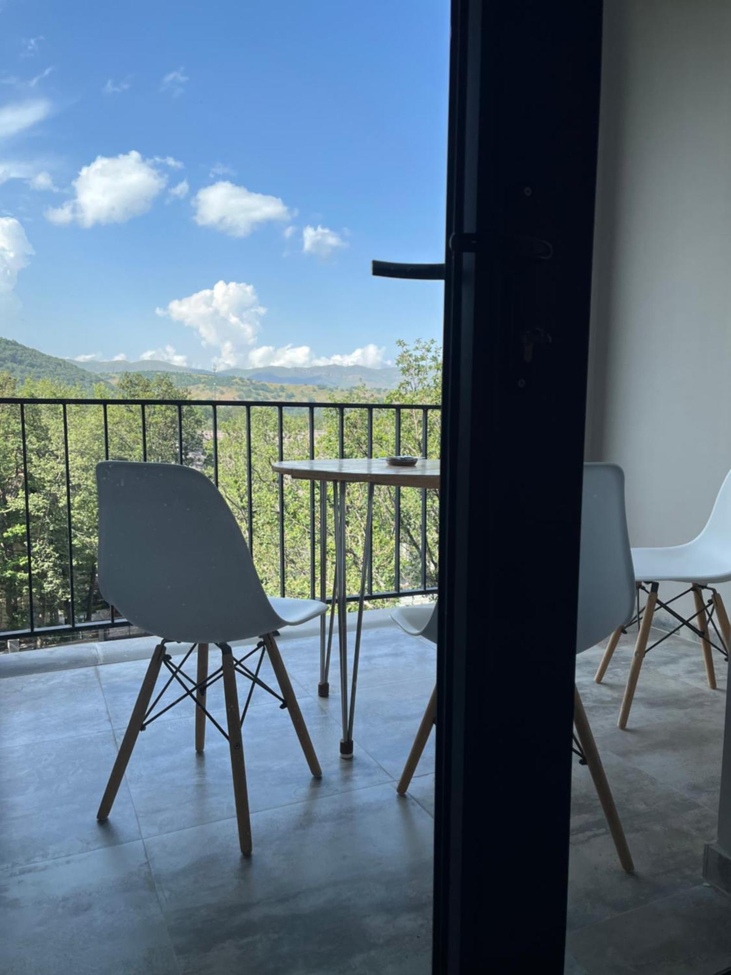 Monstera Leaf Appartment, Kechi House, Tsaghkadzor Luaran gambar